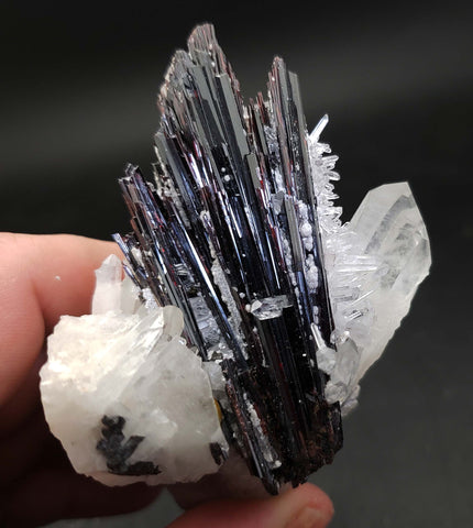 HUBNERITE