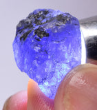 25cts GEM TANZANITE ROUGH ZOISITE GEMSTONE TANZANIA MINERAL TB49