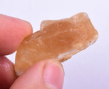 140 grams GEM GOLDEN OPAL PERU TRANSLUCENT SCENIC MINERAL SPECIMEN OB112