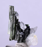 1.9cms TOURMALINE CLEAVELANDITE ALBITE ELBAITE BRASIL MINAS GERAIS MINERAL WB01
