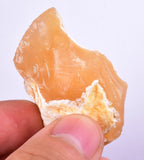 140 grams GEM GOLDEN OPAL PERU TRANSLUCENT SCENIC MINERAL SPECIMEN OB112