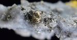 1.5cm UNIQUE NATIVE GOLD INCAS PYRITE CUBES PERU QUARTZ THUMBNAIL CRYSTAL LB114