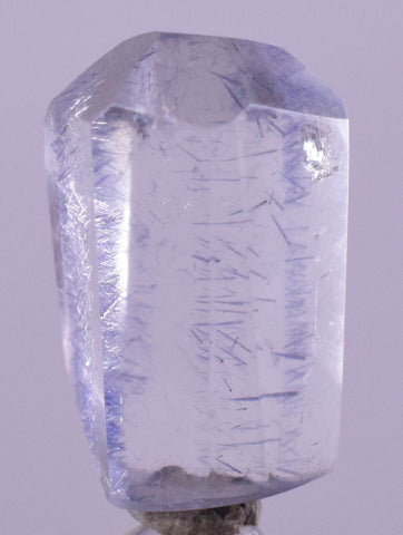 9CARATS BLUE DUMORTIERITE IN QUARTZ POLISHED ACICULAR PENDANT SPECIMEN UB39