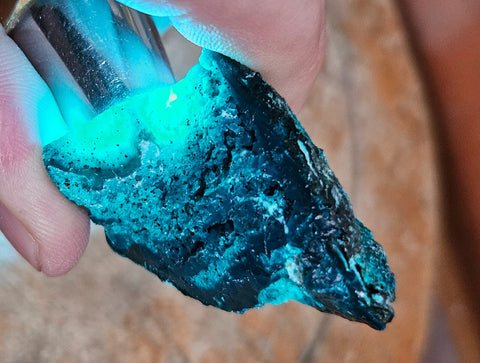 5.1cm GEM BLUE MALACHITE PERU TRANSLUCENT CHRYSOCOLLA BOTRYOIDAL CRYSTAL UB171