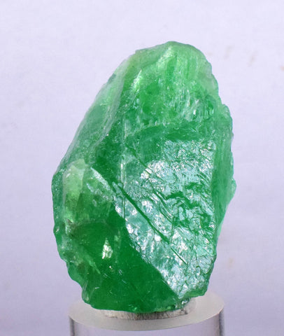 4.2cms EMERALD GREEN FLUORITE CRYSTAL PERU HUANZALA MINE SHINY NEW FIND KB03