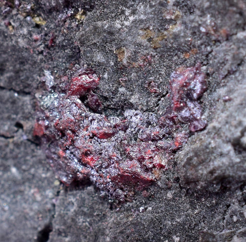 2.5cms PROUSTITE RED RUBY SILVER PERU UCHUCCHACUA MINE MINERAL SPECIMEN HB138