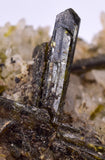 5.6cms PREMIUM EPIDOTE QUARTZ MINIATURE CRYSTALS PERU AESTHETIC COLLECTOR CB164