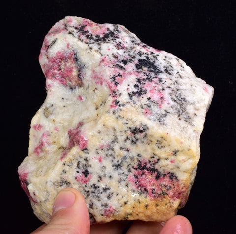 415 Grams GEM RED THULITE SCAPOLITE MARIALITE CLINOZOISITE ROUGH PERU OB135
