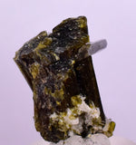 2.8cms EPIDOTE QUARTZ CRYSTALS PERU CLUSTER COLLECTOR GREEN COLOR MINERAL CB68