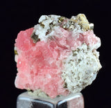 2.5cms RHODOCHROSITE FLUORITE PYRITE CRYSTAL RHOMBOHEDRAL SUPER MINIATURE RB298