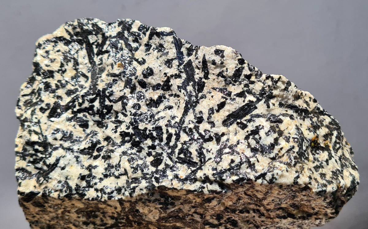 2.5KG MAGNESIOHASTINGSITE CRYSTALS HORNBLENDE PERU BLACK EDENITE HUDSO ...