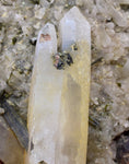 20cms CALCITE WITH QUARTZ EPIDOTE CRYSTALS PERU SHINY MINERAL SPECIMEN GB41