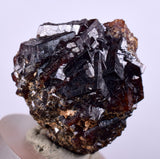 2.6cms  GEM GARNET STEPPED CRYSTALS PERU SHINY SHARP RARE MINERAL SPECIMEN GB12