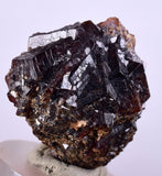 2.6cms  GEM GARNET STEPPED CRYSTALS PERU SHINY SHARP RARE MINERAL SPECIMEN GB12