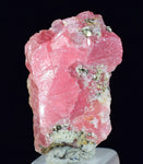 2.2cms RHODOCHROSITE QUARTZ PYRITE CHINA CRYSTAL RHOMBOHEDRAL MINIATURE RB656