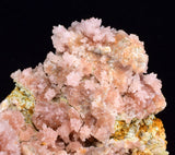 9.7cms ROSE DRUZY QUARTZ BRIGHT CRYSTALS CATHEDRAL BOTRYOIDAL PERU NEW FIND QB72