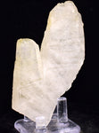 8.6cms TWIN QUARTZ JAPAN LAW CRYSTAL PERU MINERAL SPECIMEN QB113