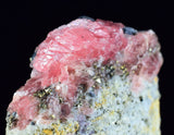 3.8cms RHODOCHROSITE GALENA PYRITE CHINA CRYSTAL RHOMBOHEDRAL MINIATURE RB659