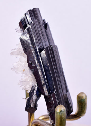 5.5cms HUBNERITE FLOATER QUARTZ CRYSTALS DOUBLY TERMINATED PERU MINERAL MB144