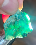 8.2grs GEM SILICA CHRYSOCOLLA LILY MINE PERU CHALCEDONY QUARTZ BLUE ROUGH SB143