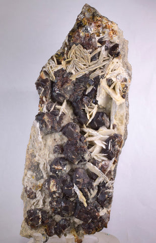 20 cms SPHALERITE BARITE QUARTZ GEM PERU CRYSTALS DISPLAY OR TO CUT IT MB106