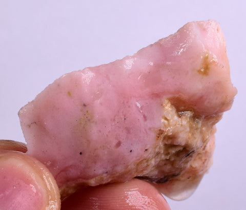 14 grams GEM PINK OPAL PERU ROUGH CORAL COLOR TRANSLUCENT MINERAL PB40