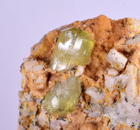 3.9cms YELLOW APATITE CRYSTALS IMILCHIL MOROCCO MINERAL SPECIMEN AB234