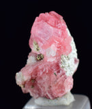 1.7cms RHODOCHROSITE PYRITE FLUORITE CHINA CRYSTAL RHOMBOHEDRAL MINIATURE RB637