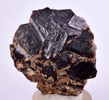 3.9cms  GEM GARNET STEPPED SPESSARTINE CRYSTALS PERU SHINY SHARP RARE GB53