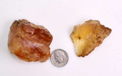 65 grams GEM GOLDEN OPAL PERU TRANSLUCENT SCENIC MINERAL SPECIMEN OB115