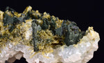 14cms PREHNITE EPIDOTE CLINOZOISITE LIMONITE SHINY NATURAL CRYSTAL MINERAL QB97