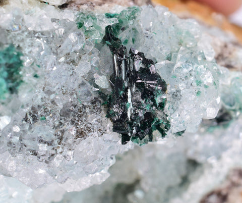 8.5cms ATACAMITE DRUZY MALCHITE CHRYSOCOLLA LILY MINE PERU MINERAL AB141