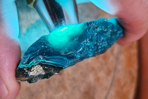 6.4cm GEM BLUE MALACHITE PERU TRANSLUCENT CHRYSOCOLLA BOTRYOIDAL CRYSTAL UB173
