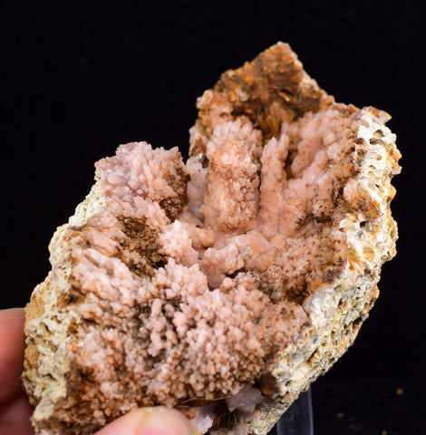 9.9cms ROSE DRUZY QUARTZ BRIGHT CRYSTALS CATHEDRAL BOTRYOIDAL PERU NEW FIND QB41