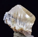 2.6cms GEMY SELENITE CRYSTAL LILY MINE DISCOVERY PERU MINERAL SPECIMEN TB115