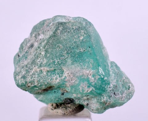 2.7cms EMERALD GREEN FLUORITE CRYSTAL PERU HUANZALA MINE SHINY NEW FIND KB14