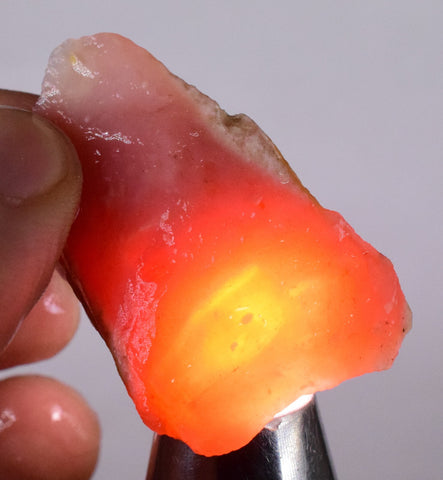 14.1 grams GEM PINK OPAL PERU ROUGH CORAL COLOR TRANSLUCENT MINERAL PB18