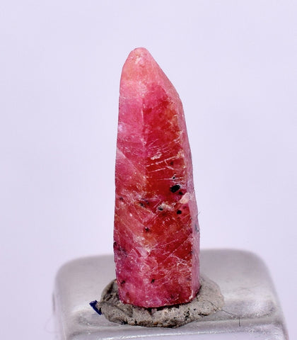 2.5cts RUBY CRYSTAL CORUNDUM NATURAL RED TANZANIA MINERAL SPECIMEN YB28