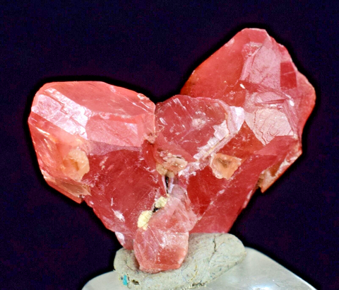 1.8cms TWIN SCEPTER RHODOCHROSITE CRYSTALS PERU UCHUCHACCUA MINE RB479