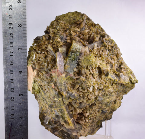 16cms CLINOZOISITE EPIDOTE CRYSTALS PERU MINERAL SPECIMEN COLLECTOR  KB38