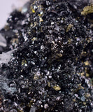 5.9cms MANGANOAN CALCITE QUARTZ PYRITE CHALCOPYRITE SCHEELITE ? PERU GB67
