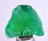 2.8cms GREEN FLUORITE CRYSTAL PERU HUANZALA PERU SHINY K48