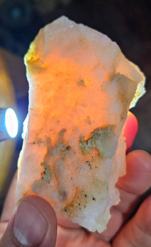 97 grams GEM PINK OPAL PERU ROUGH ANGEL SKIN TRANSLUCENT CORAL COLOR PB66