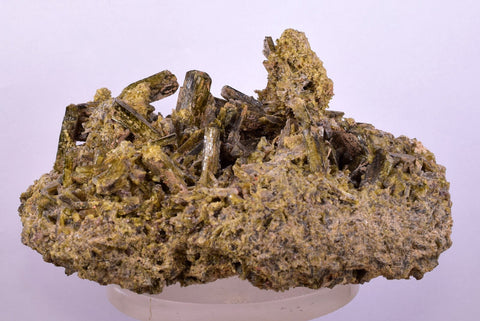 13ms CLINOZOISITE EPIDOTE CRYSTALS PERU MINERAL SPECIMEN COLLECTOR  KB60