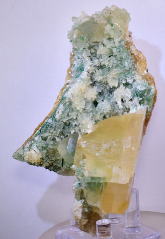 10cms ATACAMITE SELENITE CALCITE CRYSTAL LILY MINE 2000 DISCOVERY PERU TB82