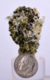3.8cms EPIDOTE QUARTZ CRYSTALS PERU CLUSTER COLLECTOR GREEN COLOR MINERAL CB145