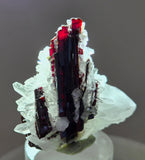 3.6cms RED HUBNERITE QUARTZ CRYSTALS MINERAL SPECIMEN COLLECTOR PERU MB220
