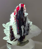 3.6cms RED HUBNERITE QUARTZ CRYSTALS MINERAL SPECIMEN COLLECTOR PERU MB220