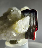 5.9cms RED HUBNERITE QUARTZ CRYSTALS MINERAL SPECIMEN COLLECTOR PERU MB223
