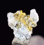0.6cms UNIQUE NATIVE GOLD INCAS PYRITE CUBES PERU QUARTZ CRYSTALS LB195